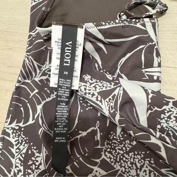 Vuori Heat Wave One Piece New Without Tag - Picture 2 of 4
